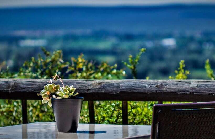 Hitgeheim Country Lodge