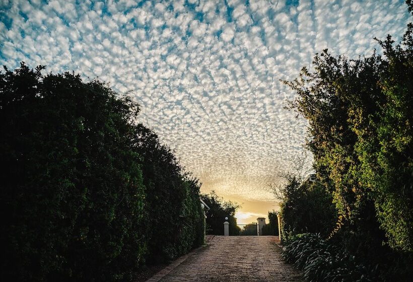 Hitgeheim Country Lodge