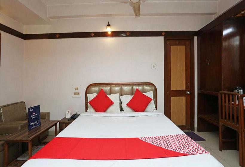 هتل Amrit Regency