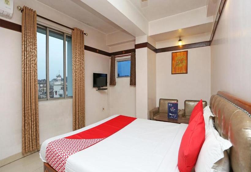 هتل Amrit Regency