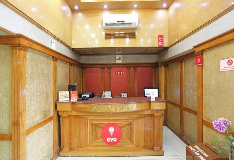 هتل Amrit Regency