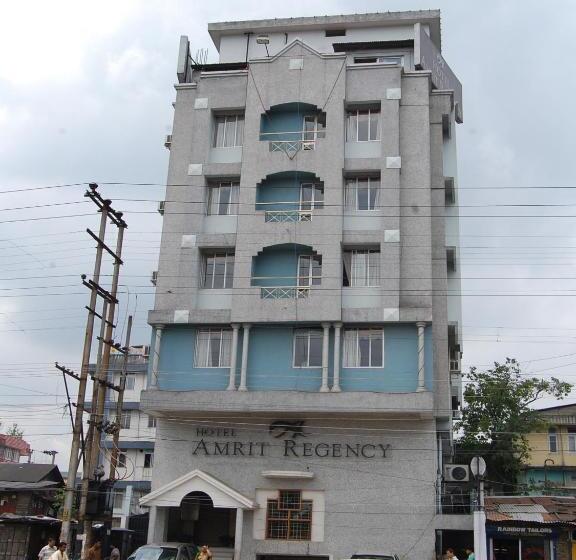 هتل Amrit Regency