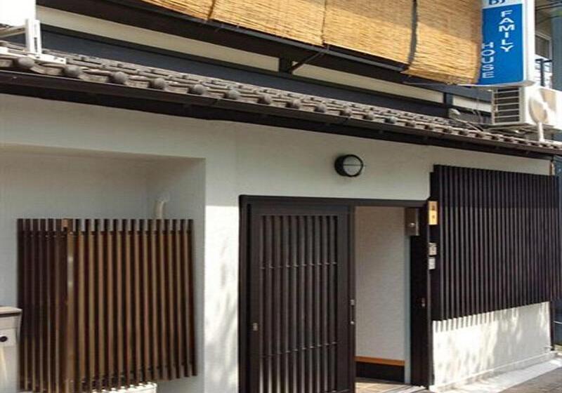 בית מלון כפרי Bj Family House