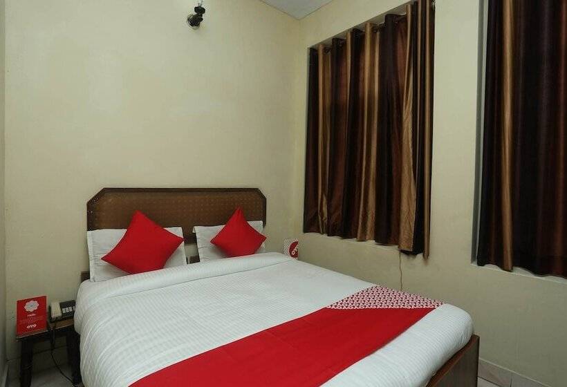 ホテル Super Collection O Mathura Near Railway Station Formerly Gaurav Boarding House