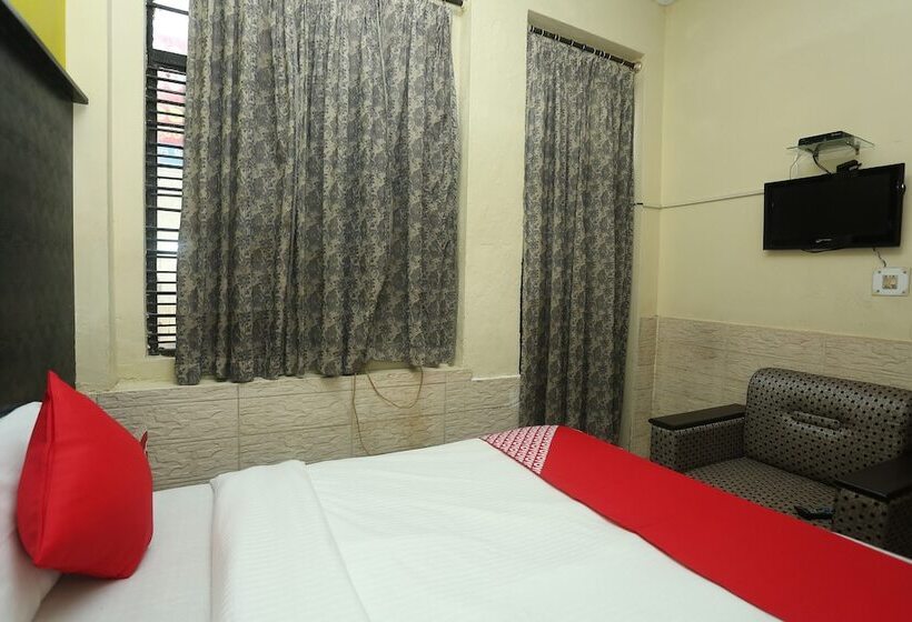 ホテル Super Collection O Mathura Near Railway Station Formerly Gaurav Boarding House