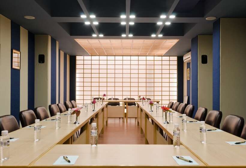 Отель Club Mahindra Saj Mahabaleshwar