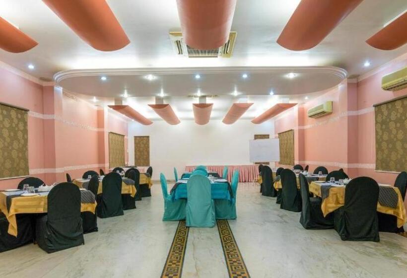 בית מלון כפרי Crescent Park