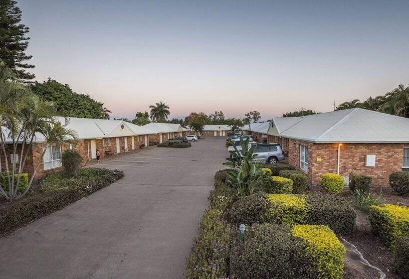 هتل Emerald Maraboon Motor Inn