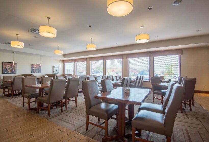 Szálloda Four Points By Sheraton Saskatoon