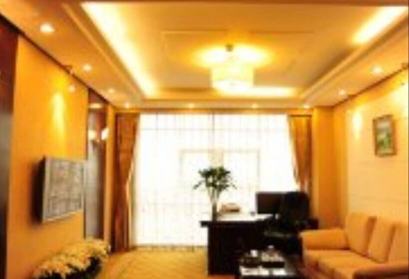 فندق Fu Sheng