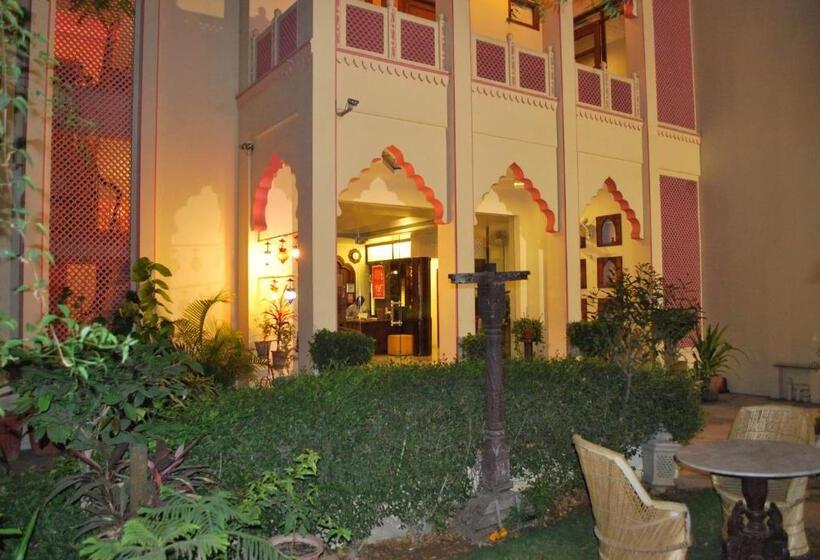 בית מלון כפרי H R Palace