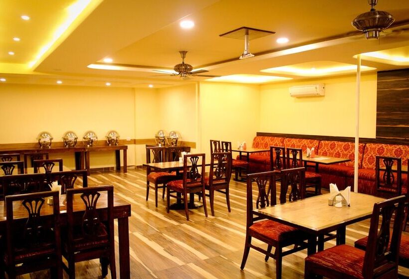 בית מלון כפרי H R Palace