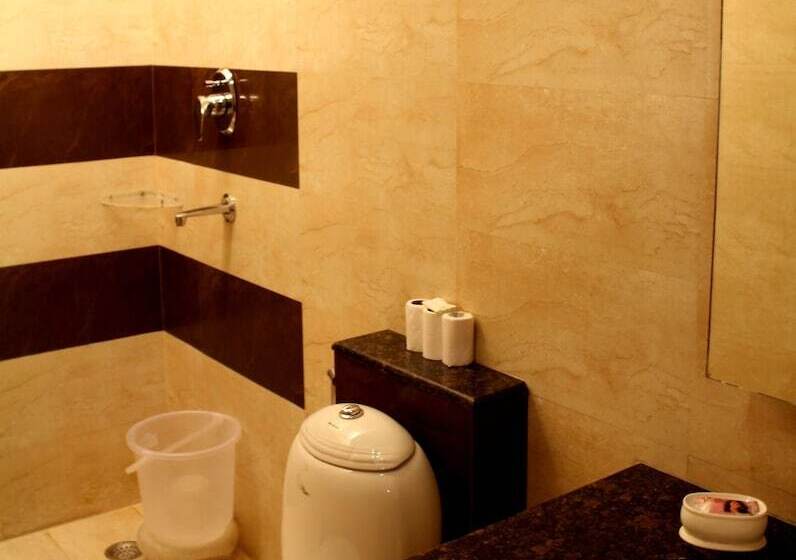 בית מלון כפרי H R Palace