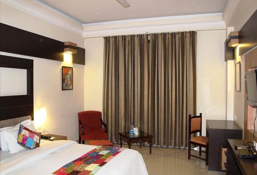 בית מלון כפרי H R Palace