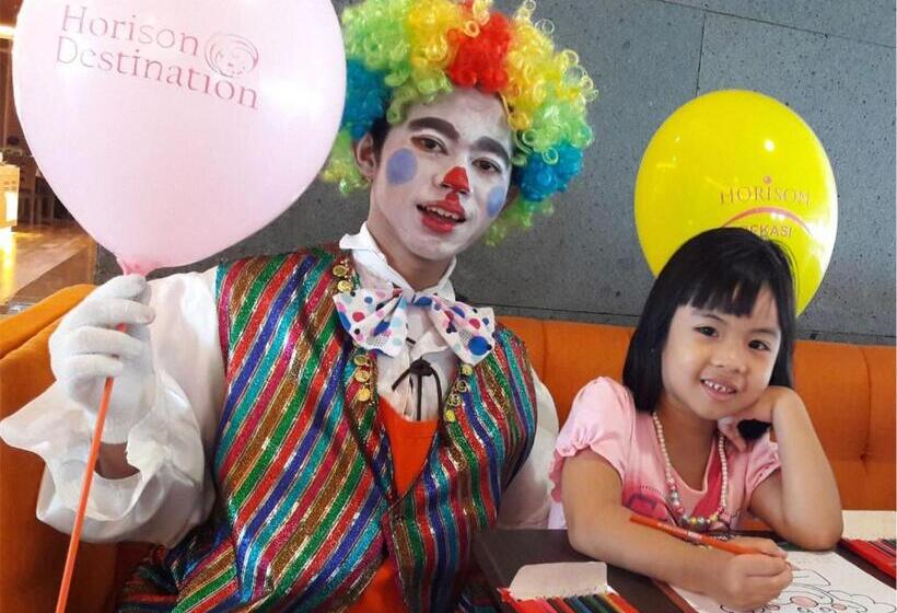 Отель Horison Ultima Bekasi