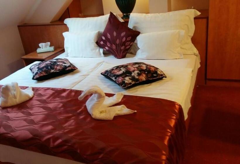 בית מלון כפרי Isabell Győr