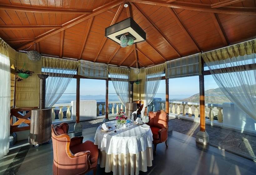 בית מלון כפרי Jaypee Residency Manor