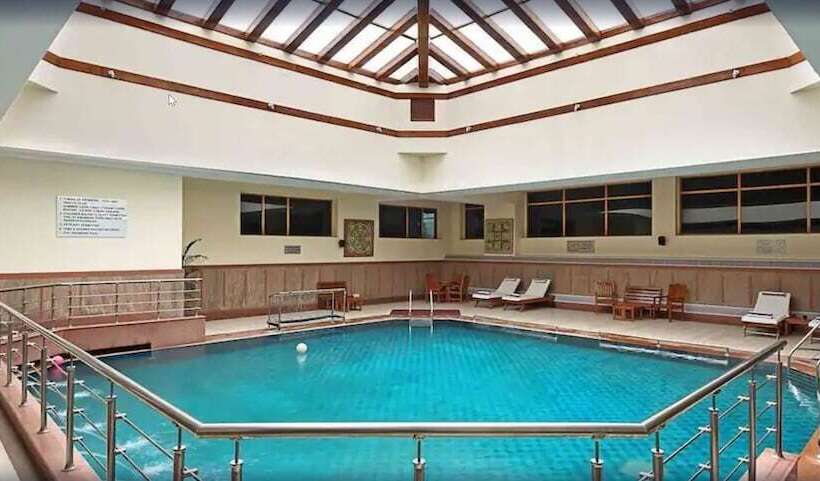 בית מלון כפרי Jaypee Residency Manor