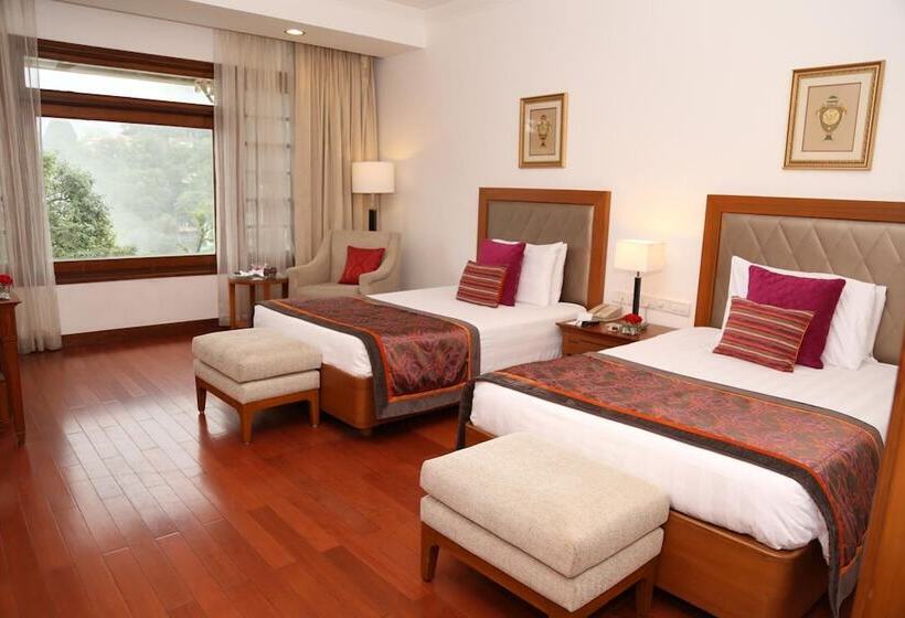 בית מלון כפרי Jaypee Residency Manor