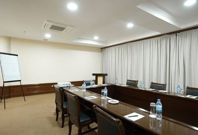 Kibo Palace Hotel Arusha