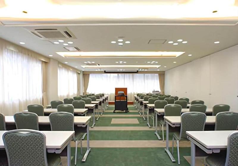 Отель Kuretake Inn Okayama