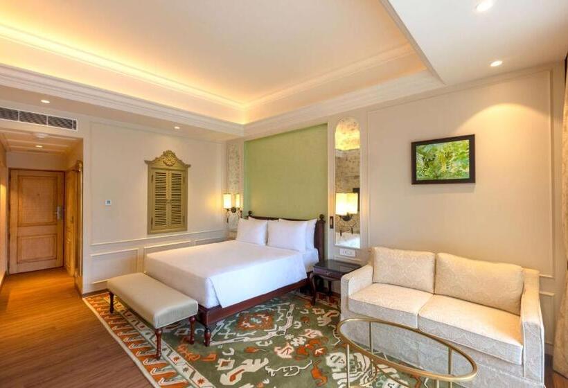 בית מלון כפרי Namah Nainital, A Member Of Radisson Individuals Retreats