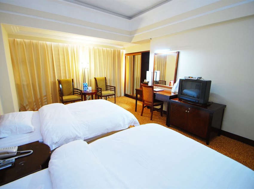 호텔 Overseas Chinese Friendship