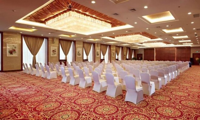 בית מלון כפרי Petroleum Business