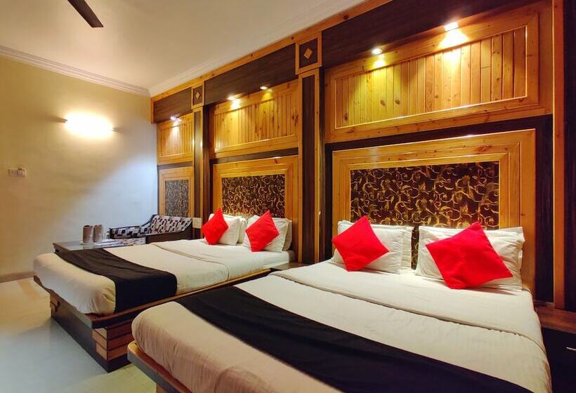 فندق Pratap Heritage