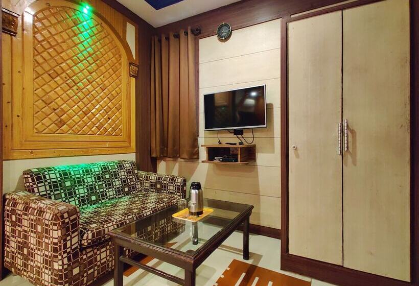 فندق Pratap Heritage