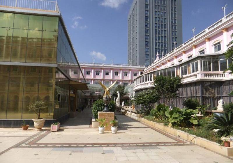 בית מלון כפרי Royal Garden