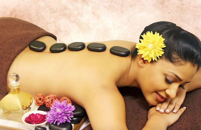 Отель Sayaji Indore