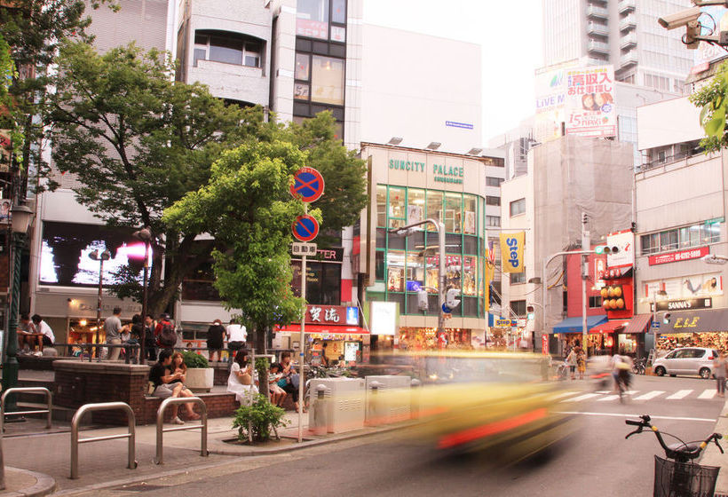 בית מלון כפרי Shinsaibashi Lions Rock