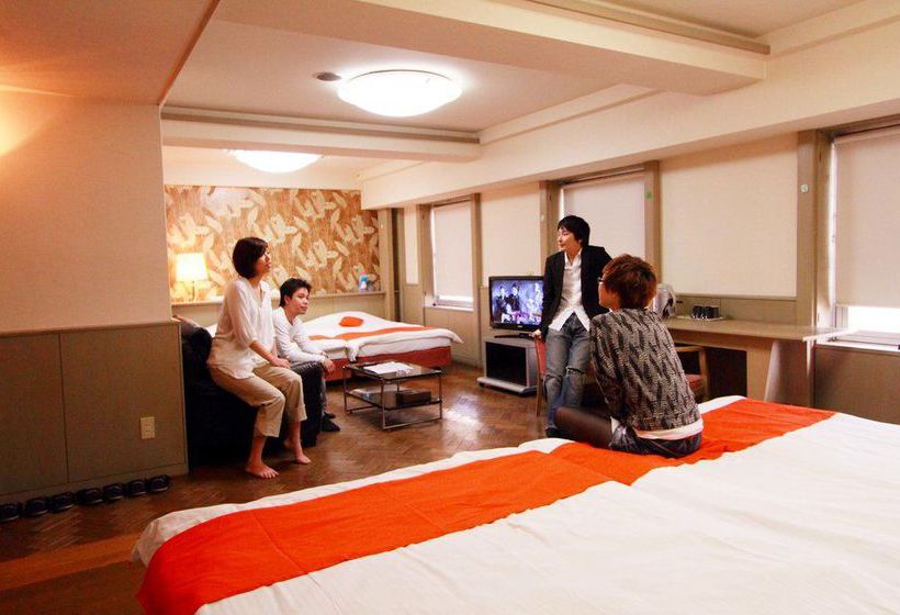 בית מלון כפרי Shinsaibashi Lions Rock