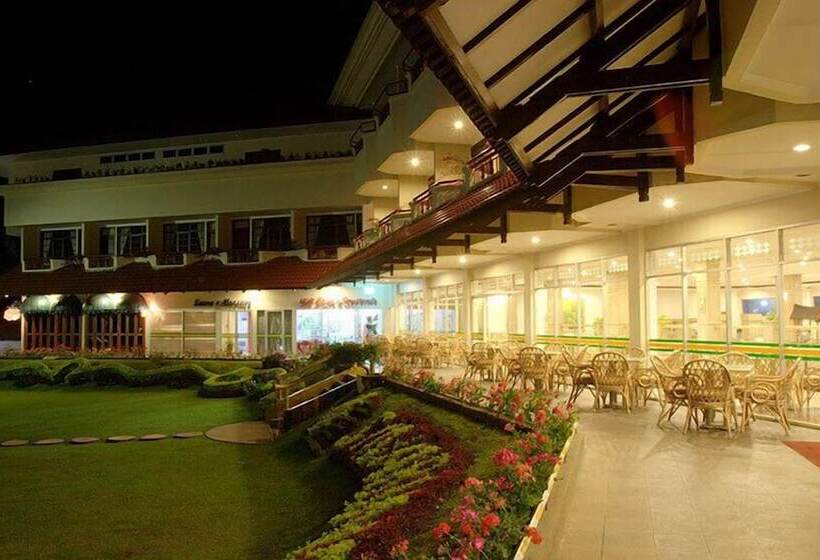 호텔 Sinabung Hills Berastagi