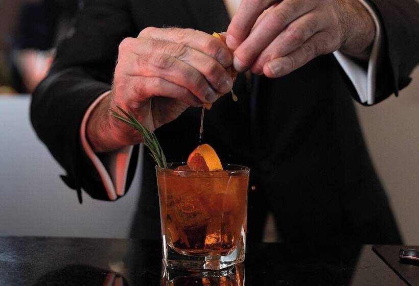 酒店 Square Townhouse