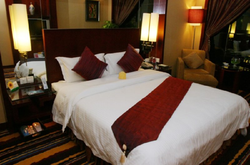 فندق Grand Soluxe Gansu