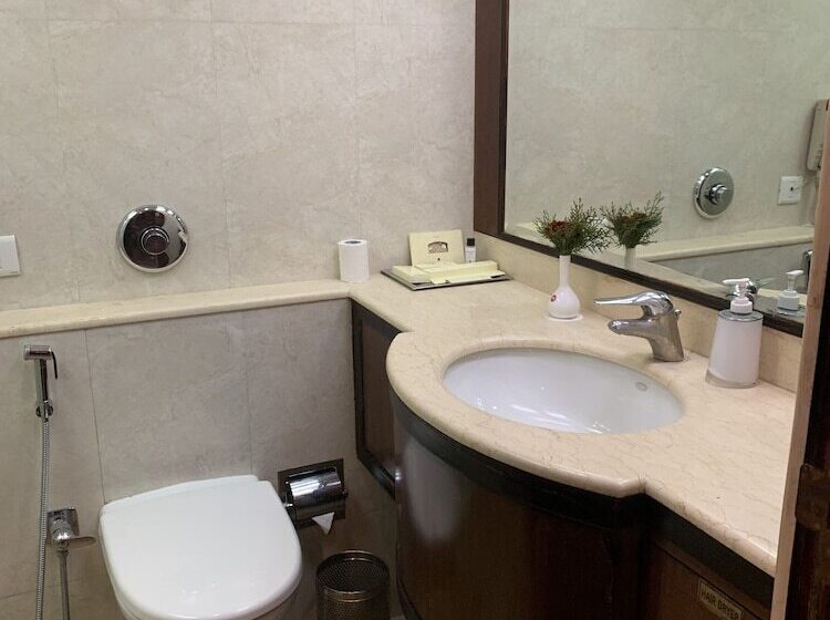 בית מלון כפרי Namah Nainital, A Member Of Radisson Individuals Retreats