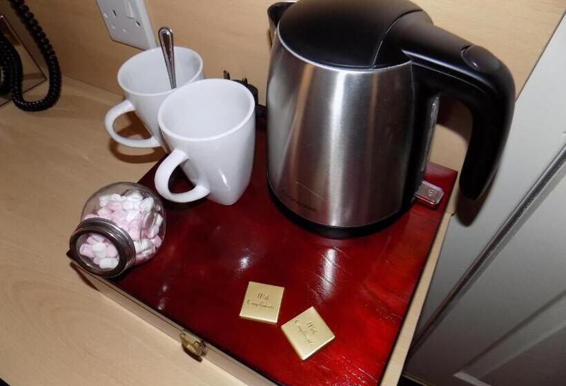 Отель The Norwood