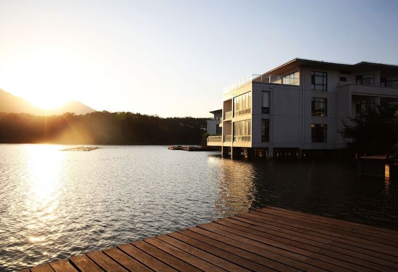 בית מלון כפרי The Purple Palace Nanjing