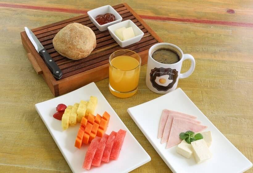 호텔 The Riverside Inn