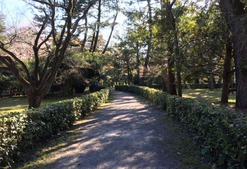 ホテル The Screen