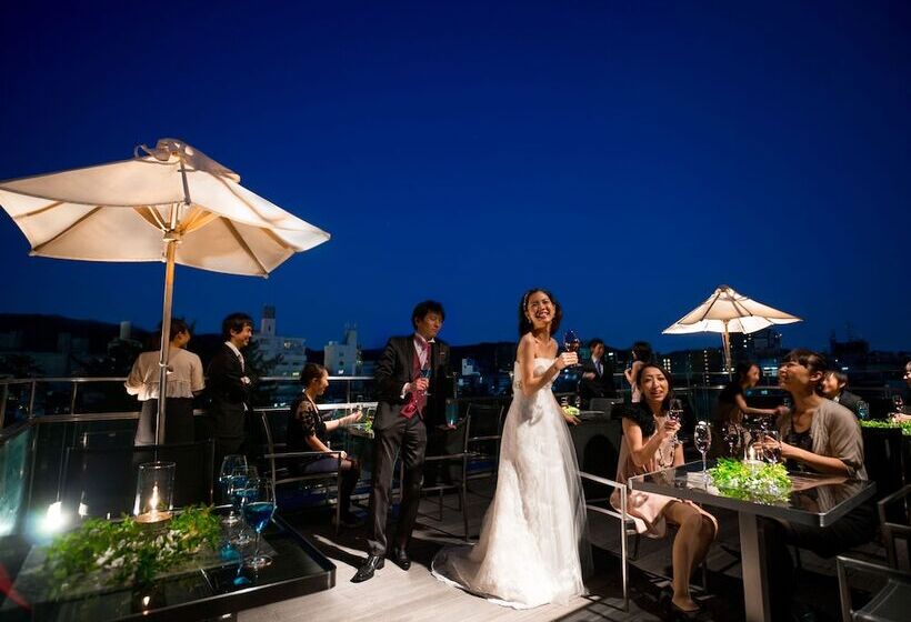 ホテル The Screen