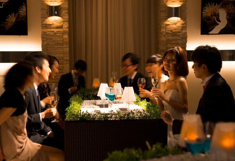 ホテル The Screen