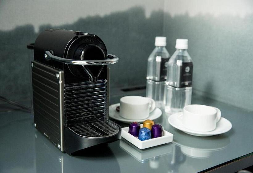 ホテル The Screen