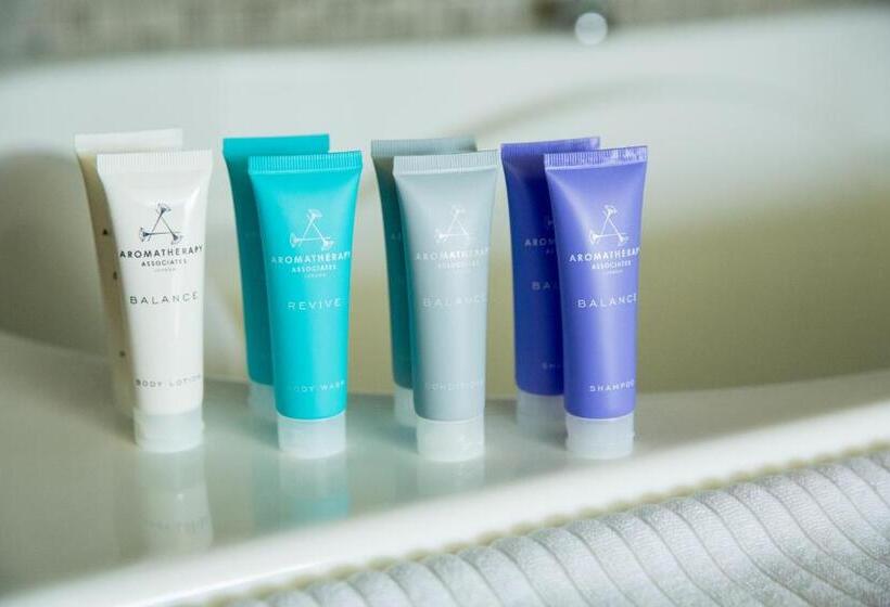 ホテル The Screen