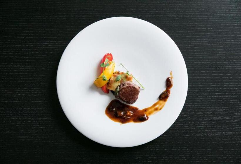 ホテル The Screen