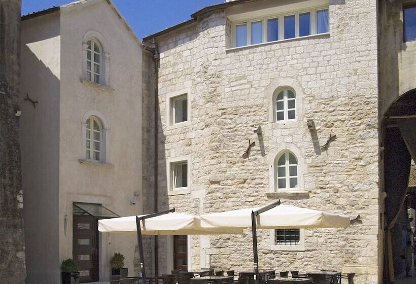 Vestibul Palace & Villa   Small Luxury Hotels Of The World