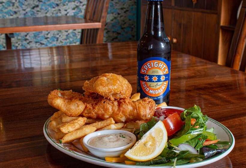 هتل Victoria Railway