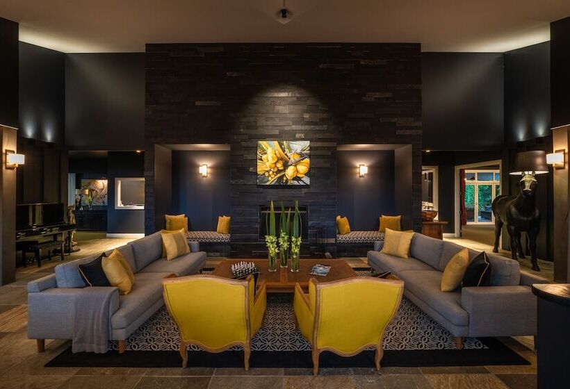 בית מלון כפרי Woodhouse Mountain Lodge